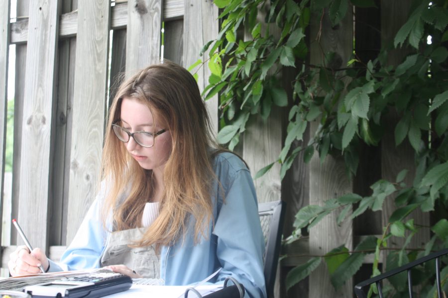 Carolyn Hoover creates social media account highlighting Omaha's youth
