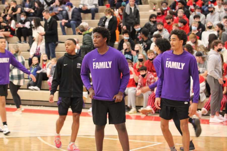 Shot clock doesn't stress boys' basketball