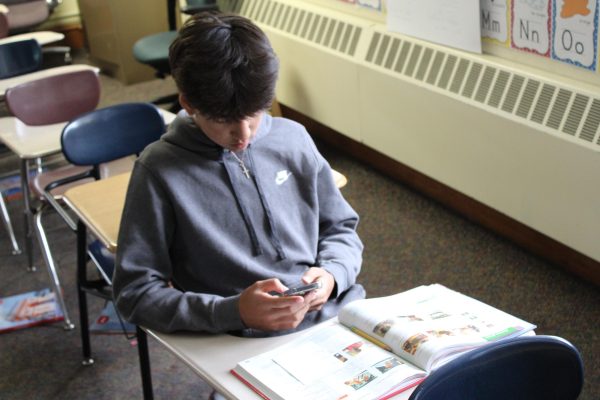 Student on phone in class